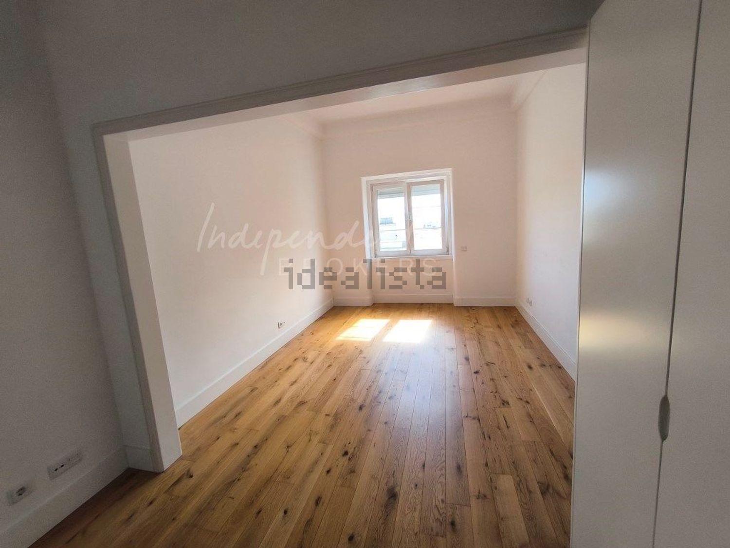 出租公寓 t4在Avenida António Augusto de Aguiar, 27 D - 居住