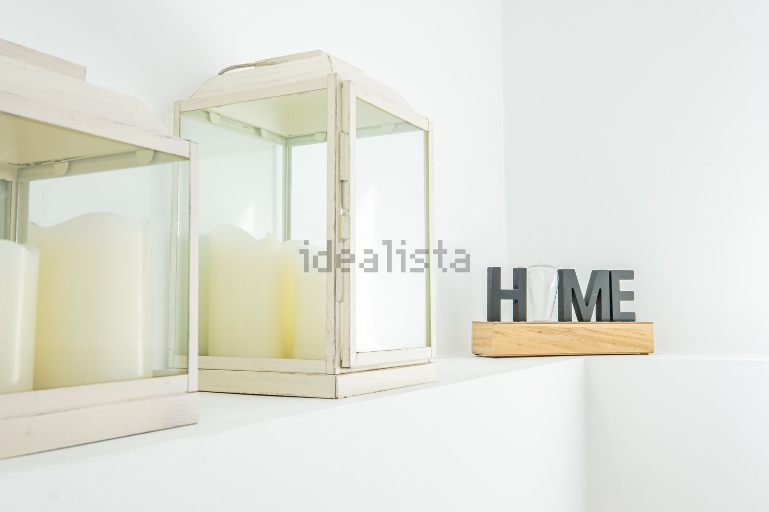 小楼房或独栋别墅出售在Rua Marechal Humberto Delgado - 详情