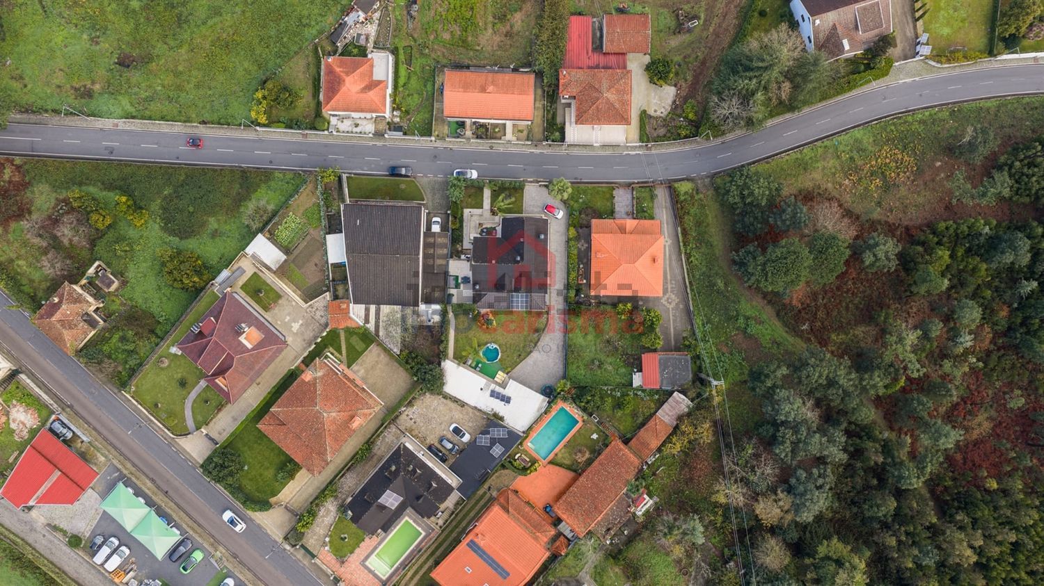 小楼房或独栋别墅出售在 Santo Tirso - Couto - Burgães - 阳台