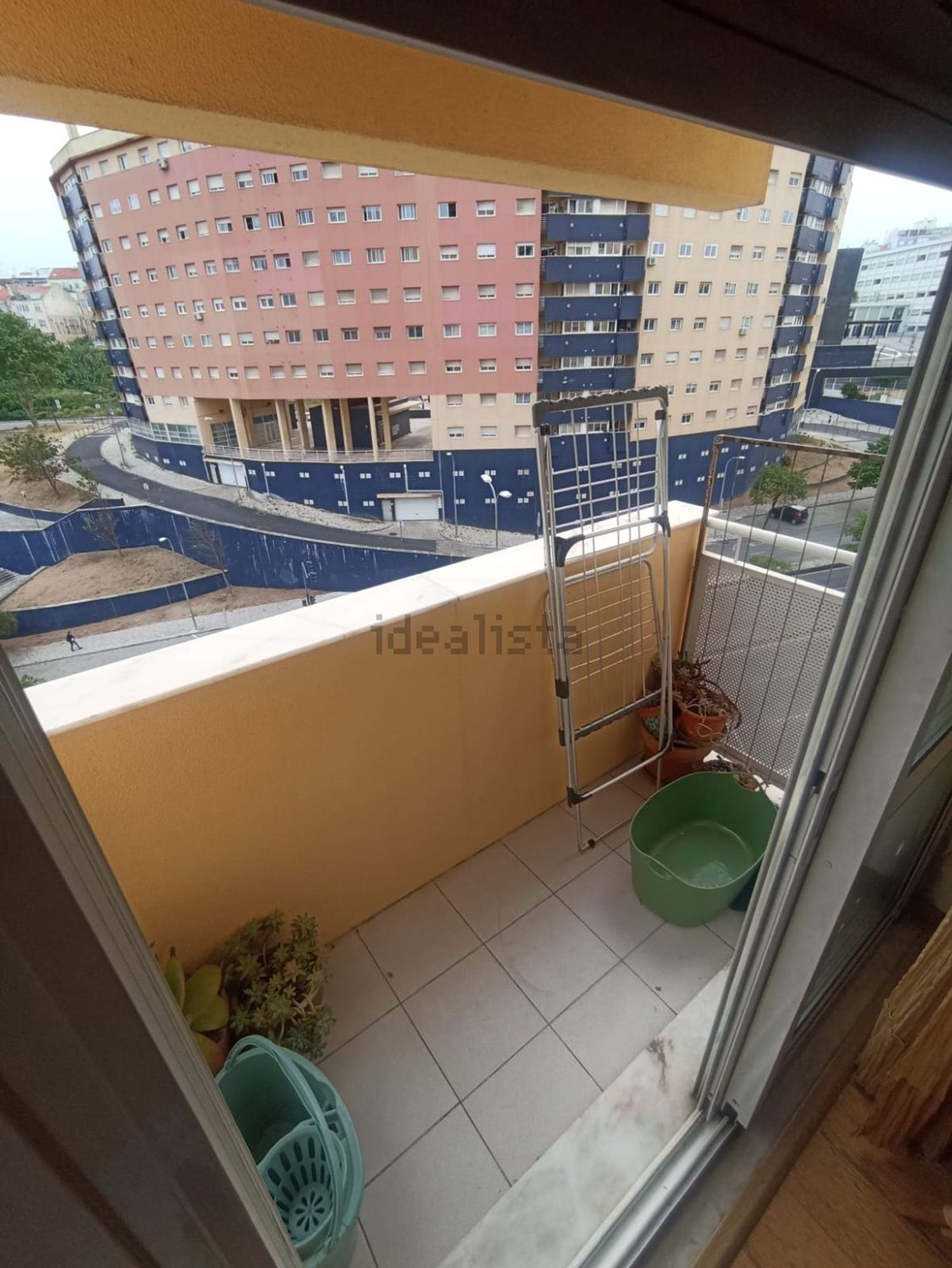 公寓 t2出售在Avenida Marechal Francisco da Costa Gomes, 40 - 阳台