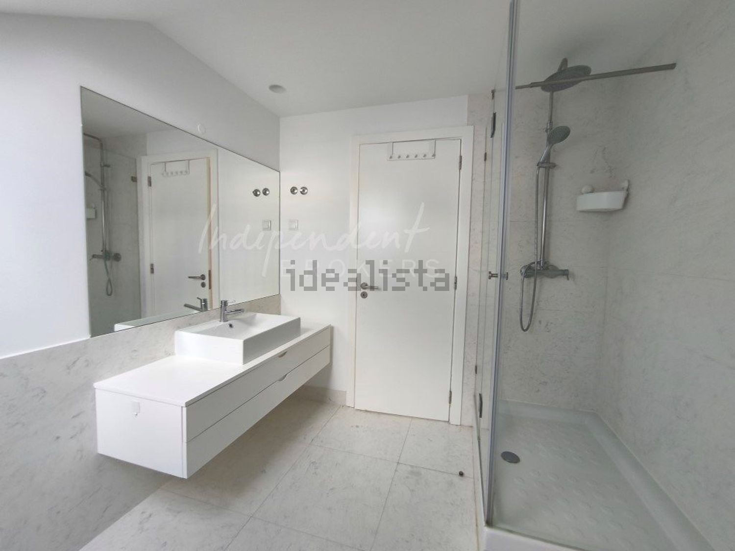 出租公寓 t4在Avenida António Augusto de Aguiar, 27 D - 照片