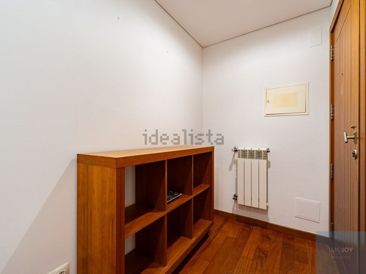 公寓 t1出售在Rua Afonso Cordeiro, 480 - 前厅