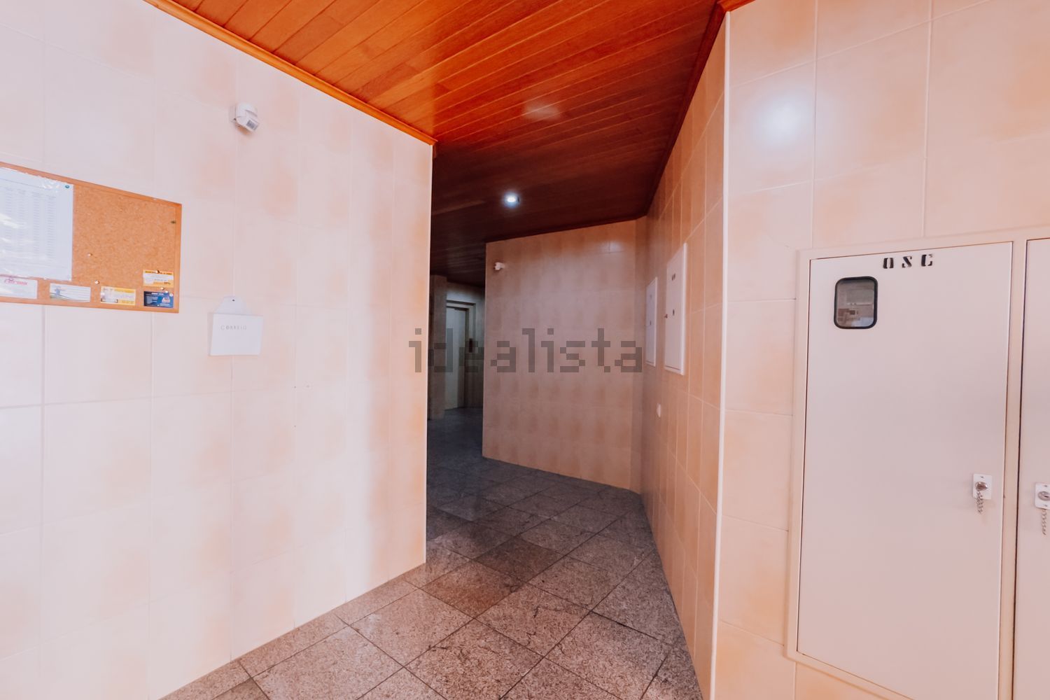 公寓 t3出售在Rua Engenheiro Manuel da Silva Almeida (Marzovelos), 294 - 过道