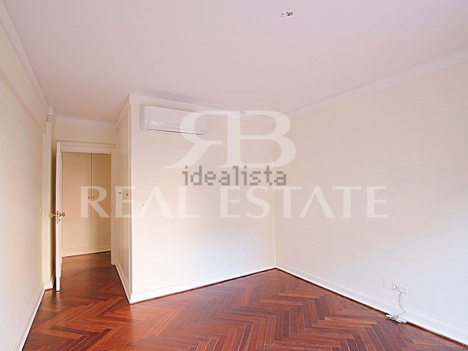 出租公寓 t5在Rua de São Bernardo - 卧室