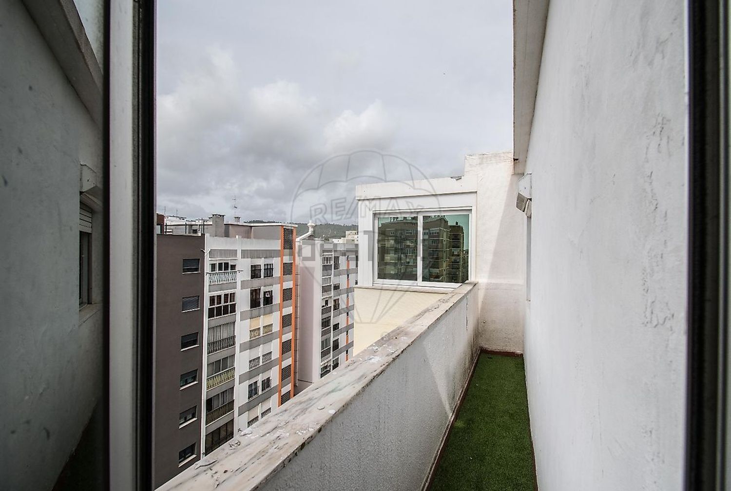 出租公寓 t3在Rua de Nova Lisboa - 阳台