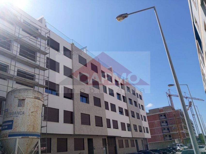 公寓 t3出售在Rua Soeiro Pereira Gomes
