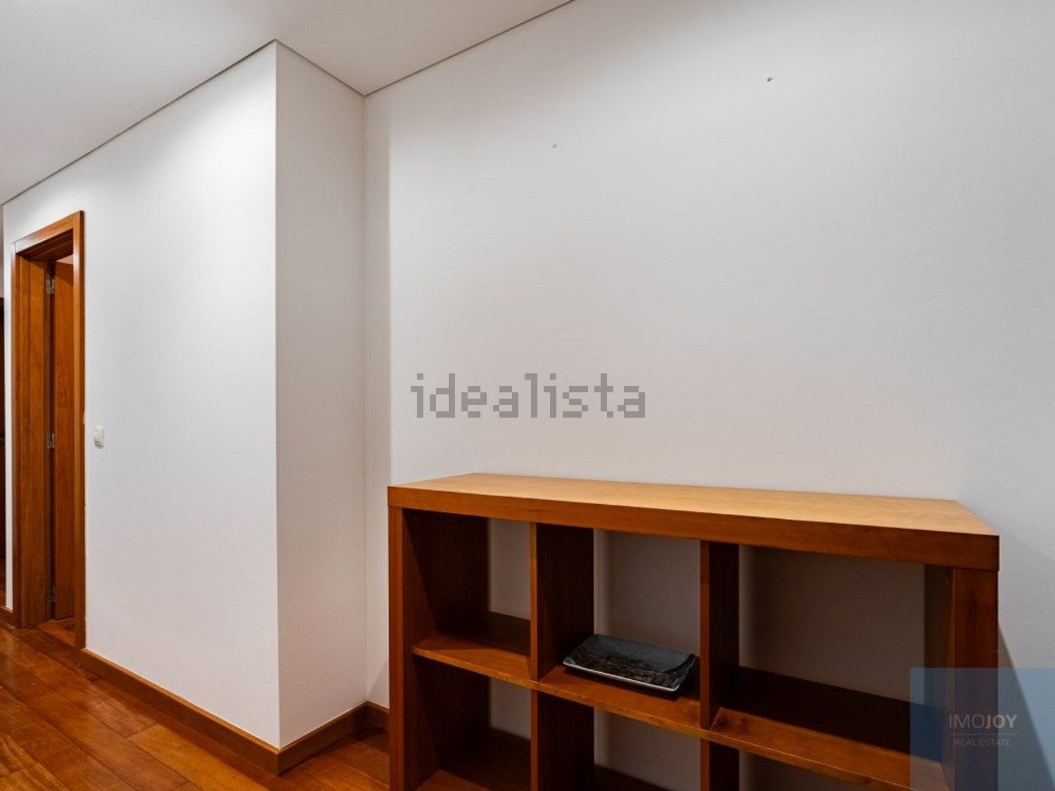 公寓 t1出售在Rua Afonso Cordeiro, 480 - 前厅