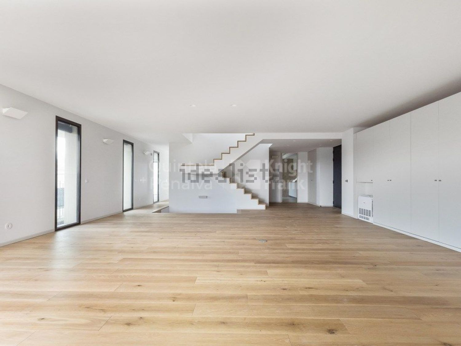 公寓 t4出售在Rua Entre Quintas, 108 - 客厅