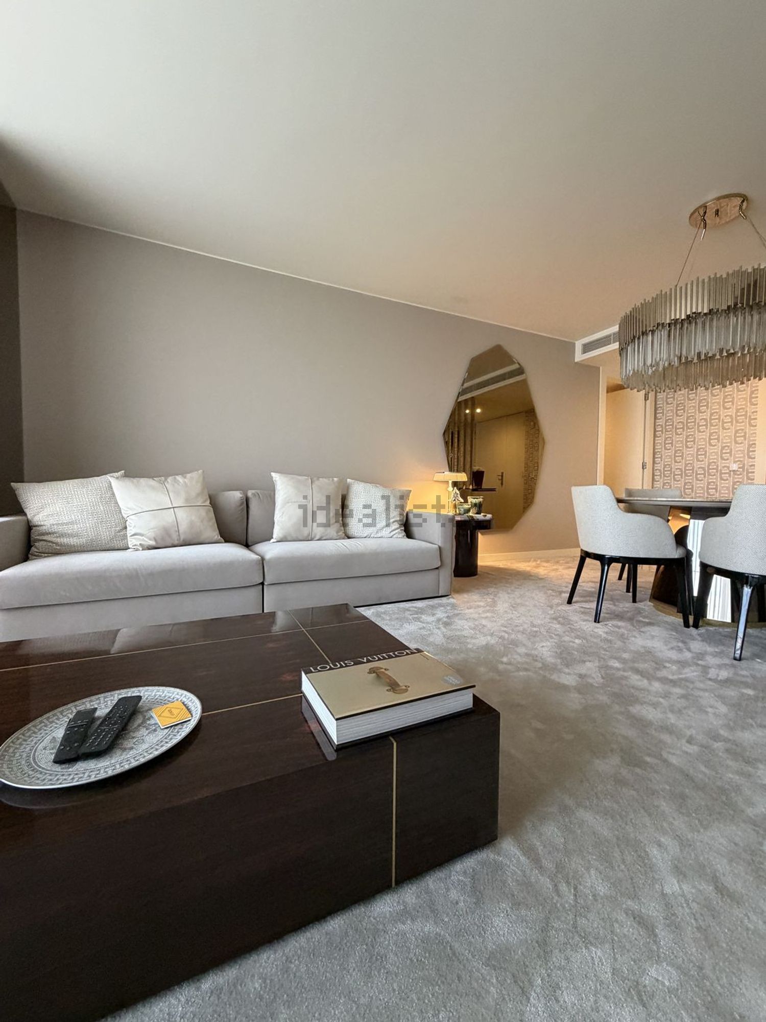 公寓 t2出售在 Bairro Azul - Parque Eduardo VII - 客厅