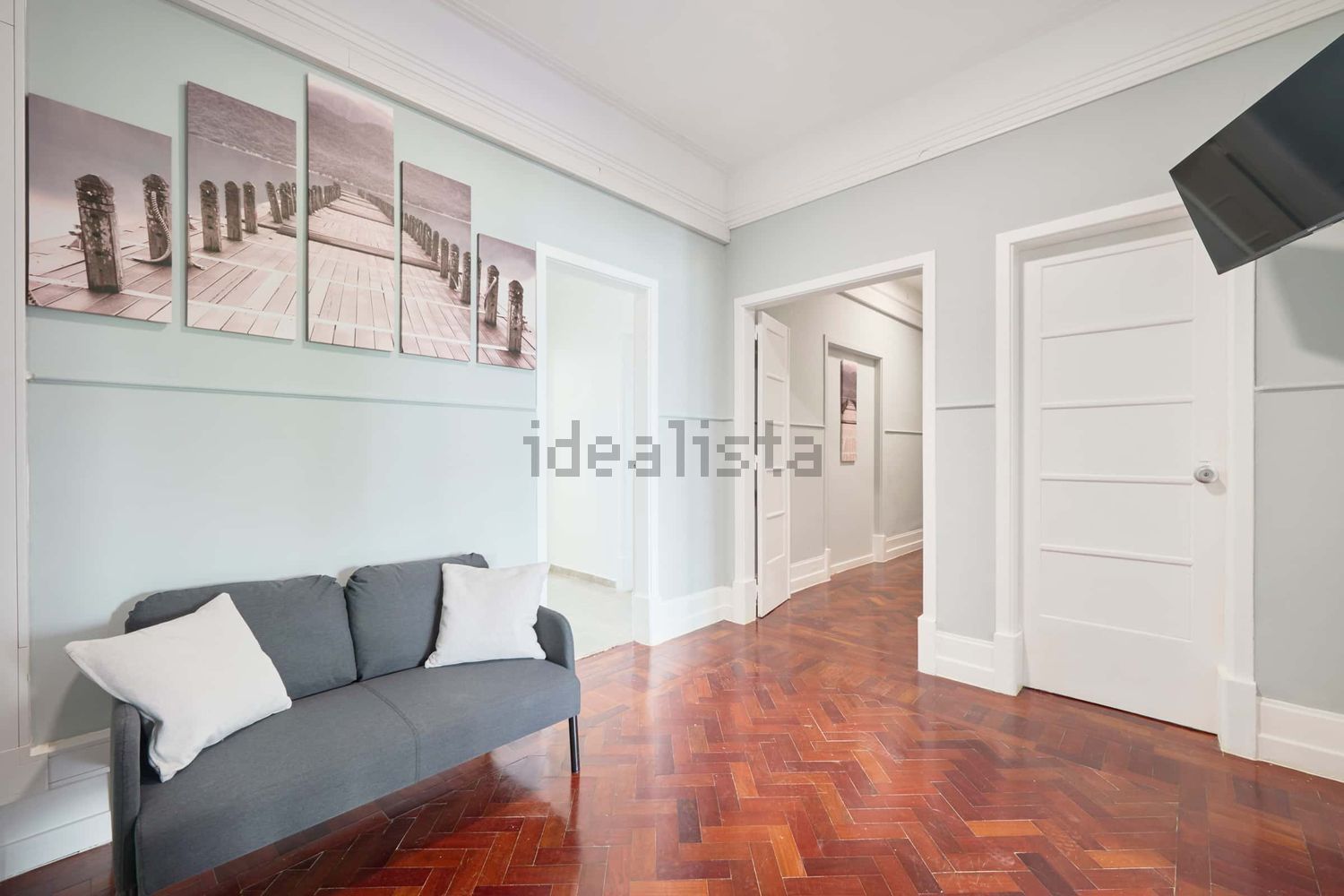 出租房间在Avenida Elias Garcia, 147 - 客厅