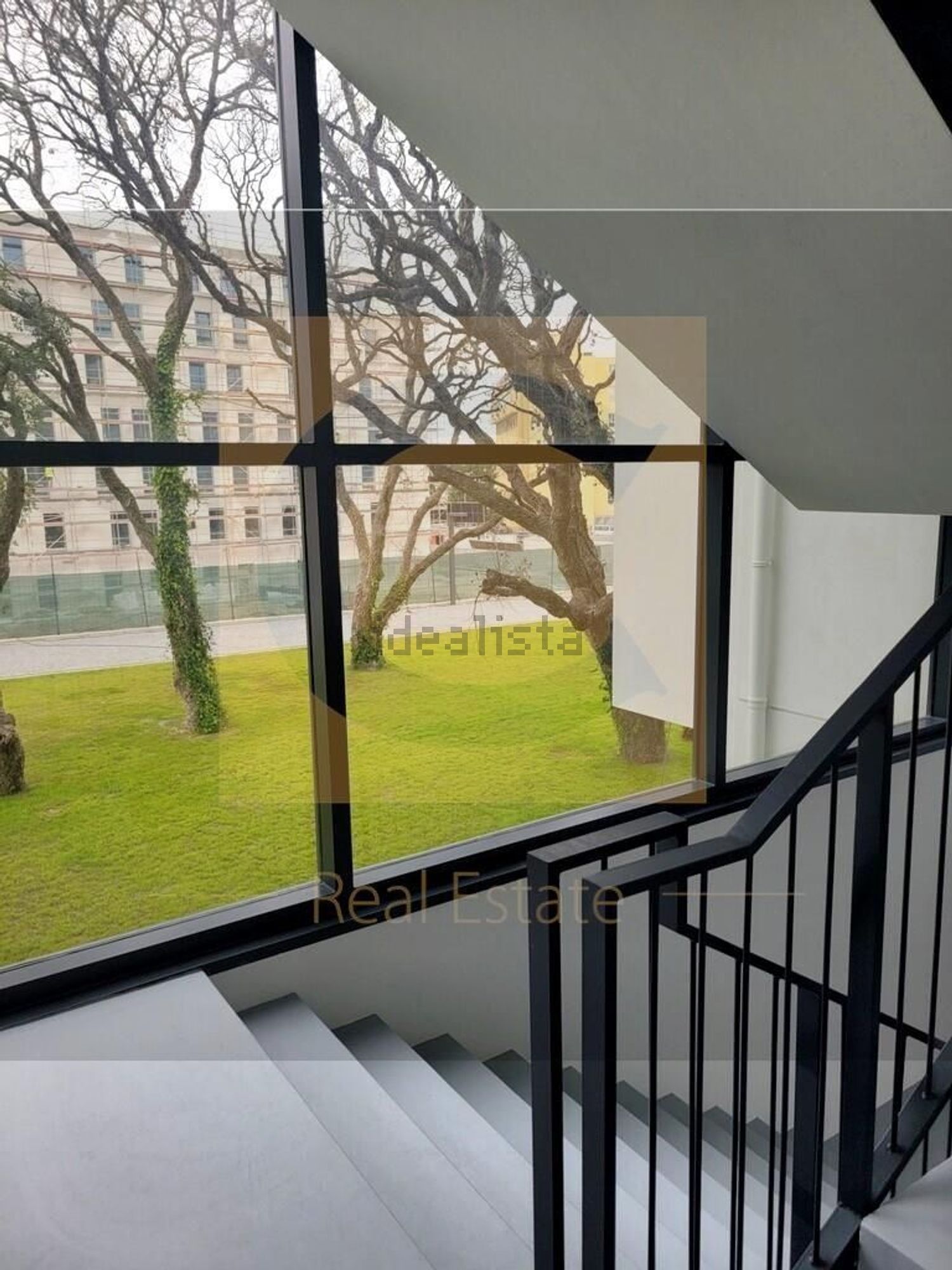 出租t0（单人公寓）在 Hospital São João - Pólo Universitário - 详情