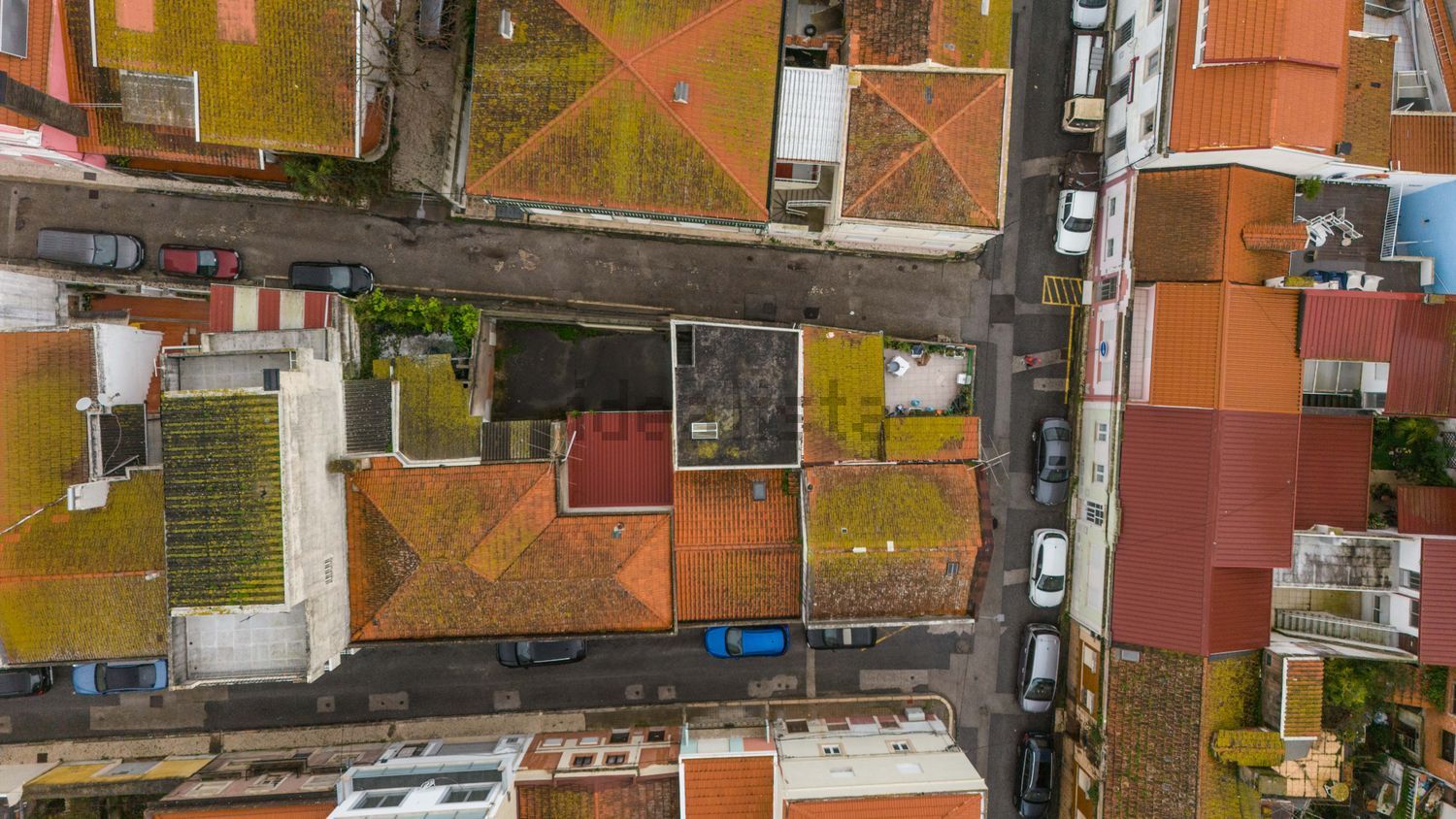 双拼别墅出售在Rua São João do Vale, 1 - 游泳池