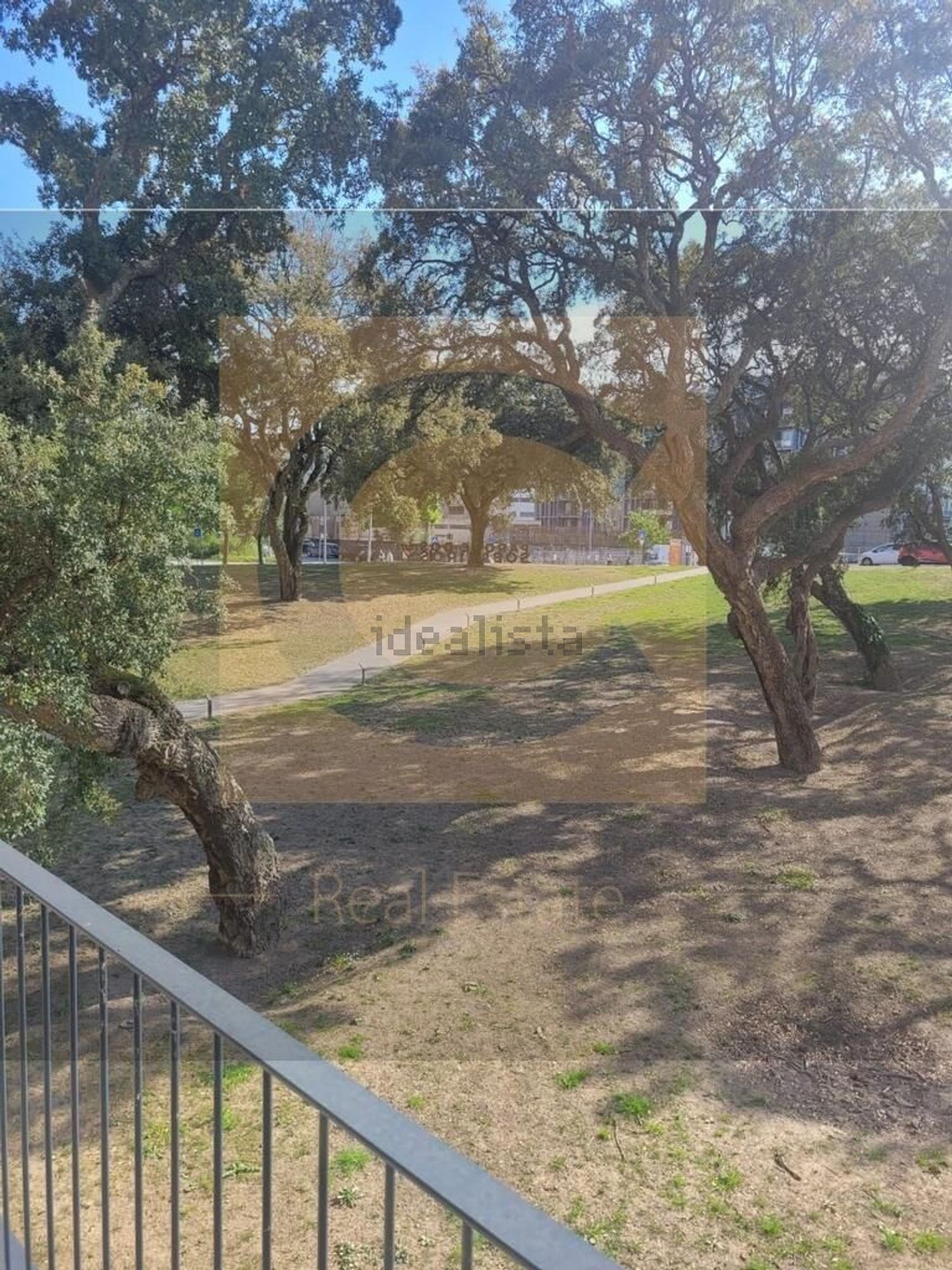 出租t0（单人公寓）在 Hospital São João - Pólo Universitário - 花园