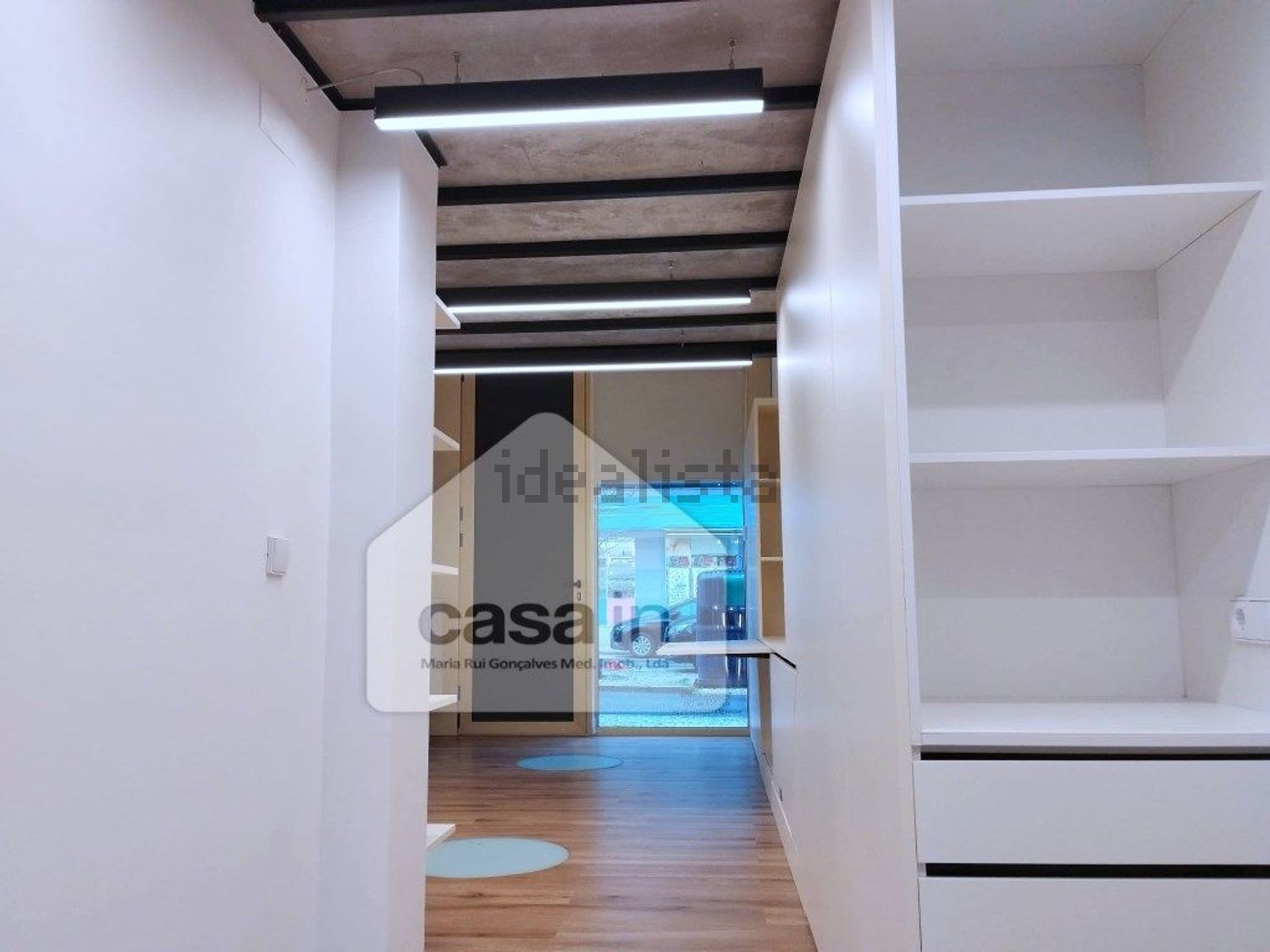 出租t0（单人公寓）在Avenida Barbosa du Bocage - 试衣间