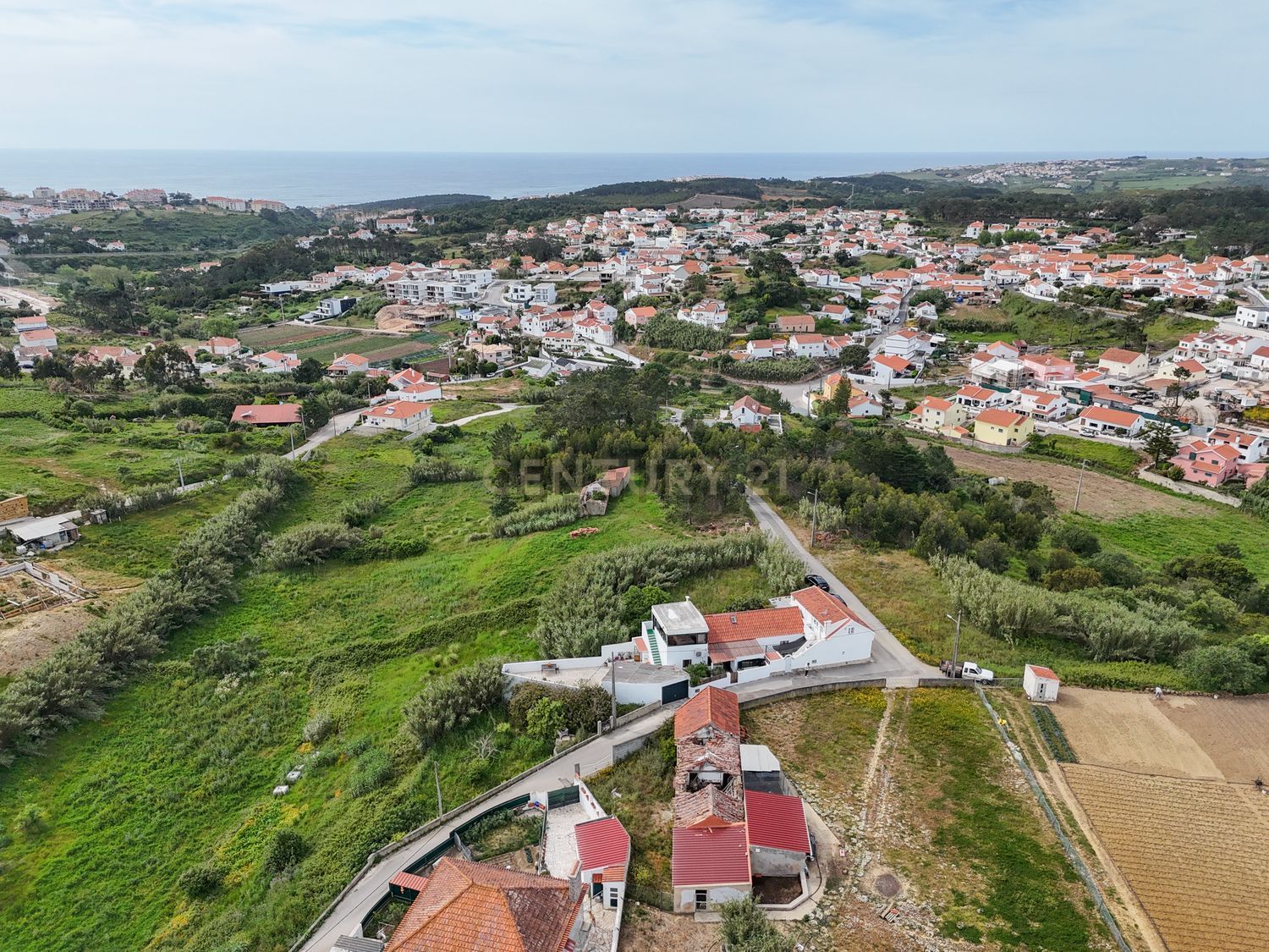 小楼房或独栋别墅出售在Beco do Catraio, 6 - 视线