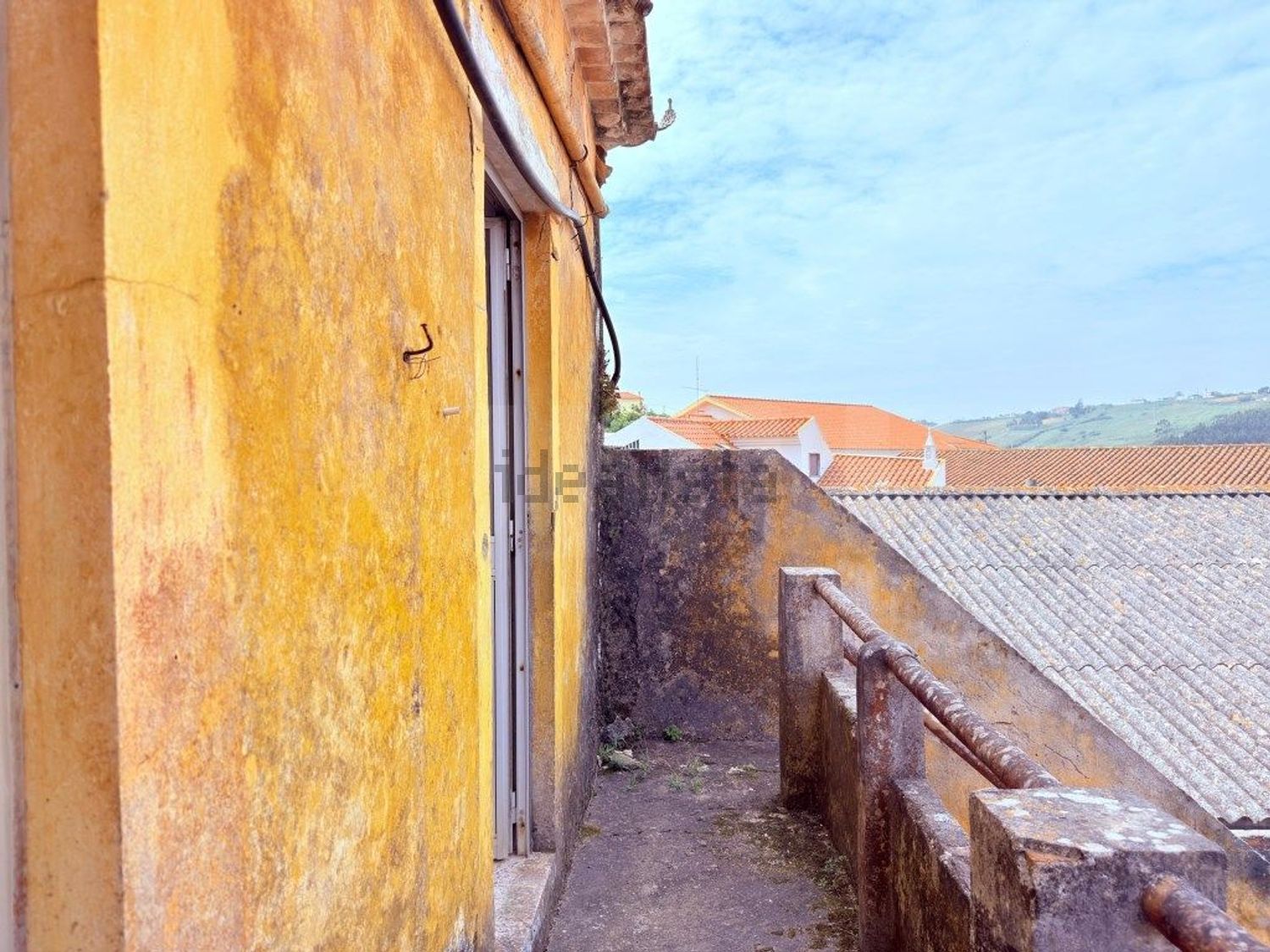 小楼房或独栋别墅出售在Estrada da Granjola, 48 - 露台