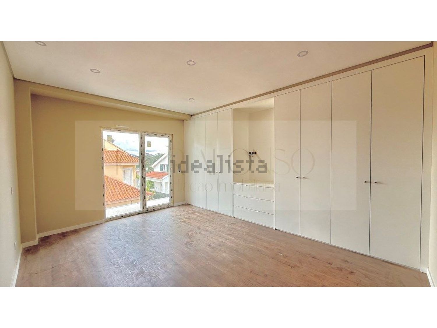 小楼房或独栋别墅出售在 Quinta das Laranjeiras - 居住
