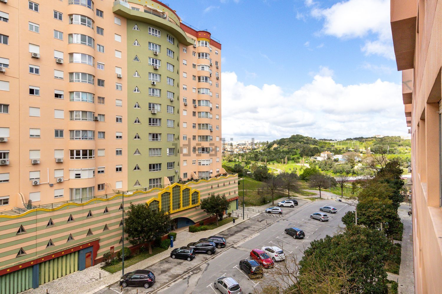 出租公寓 t3在Avenida Engenheiro Arantes e Oliveira - 视线