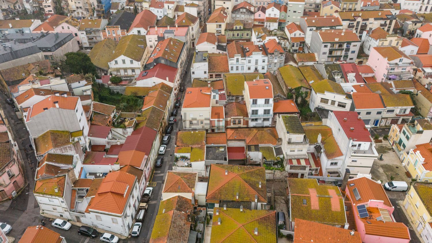 双拼别墅出售在Rua São João do Vale, 1 - 照片