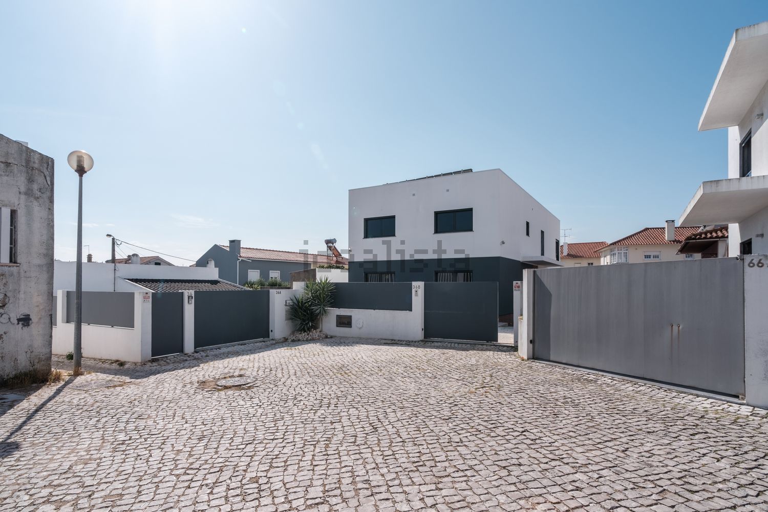 小楼房或独栋别墅出售在Travessa da Espargueira, 36 - 外立面