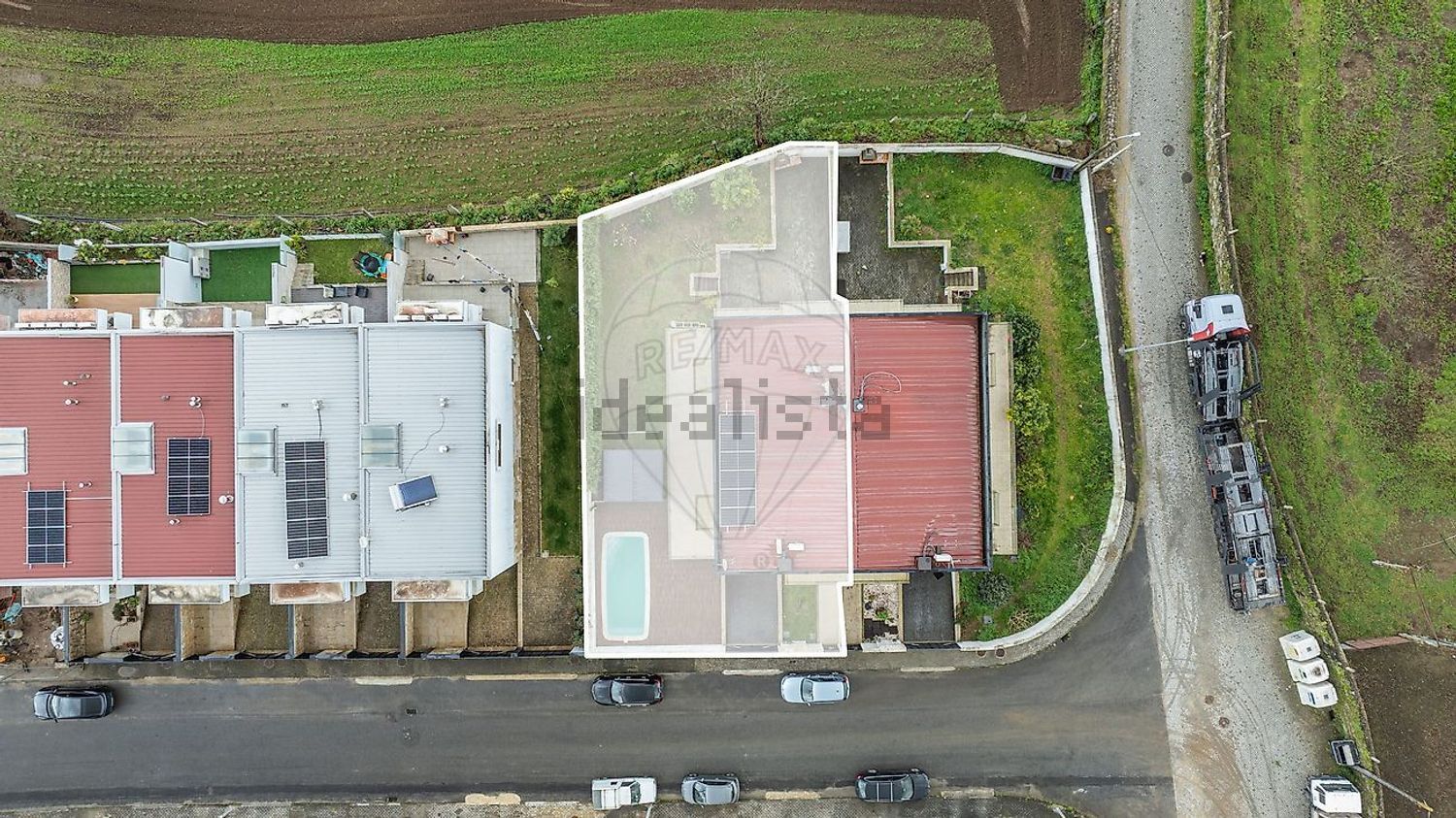 双拼别墅出售在Rua Dom Carlos Pinheiro, 6 - 平面图