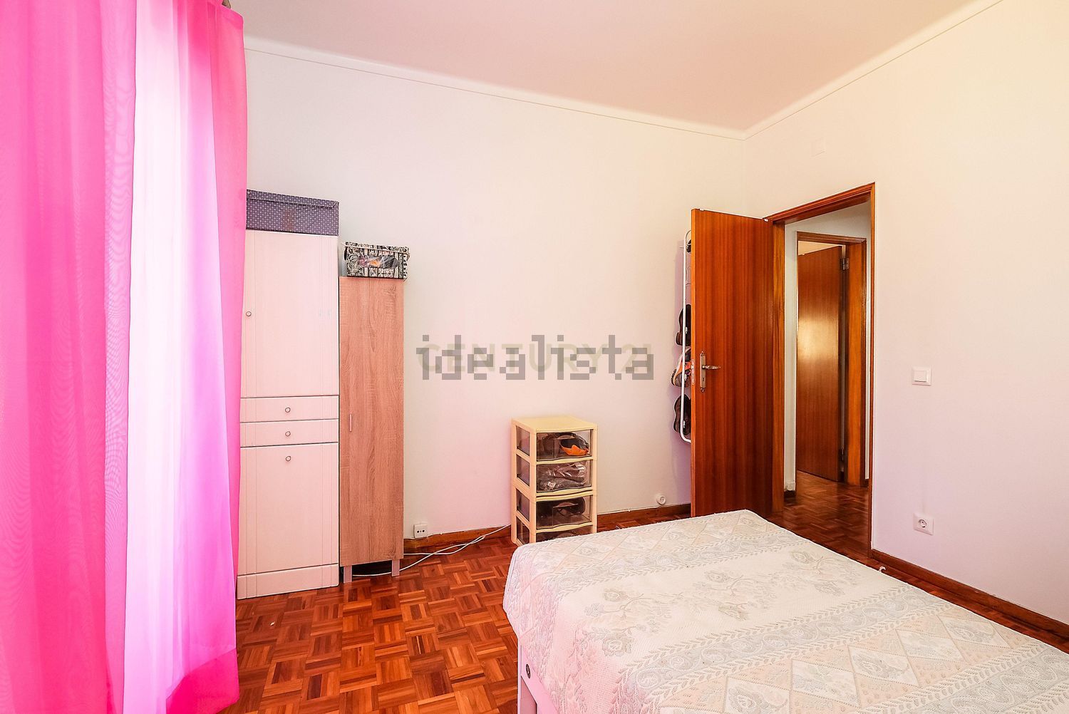 小楼房或独栋别墅出售在Rua Vasco da Gama - 卧室
