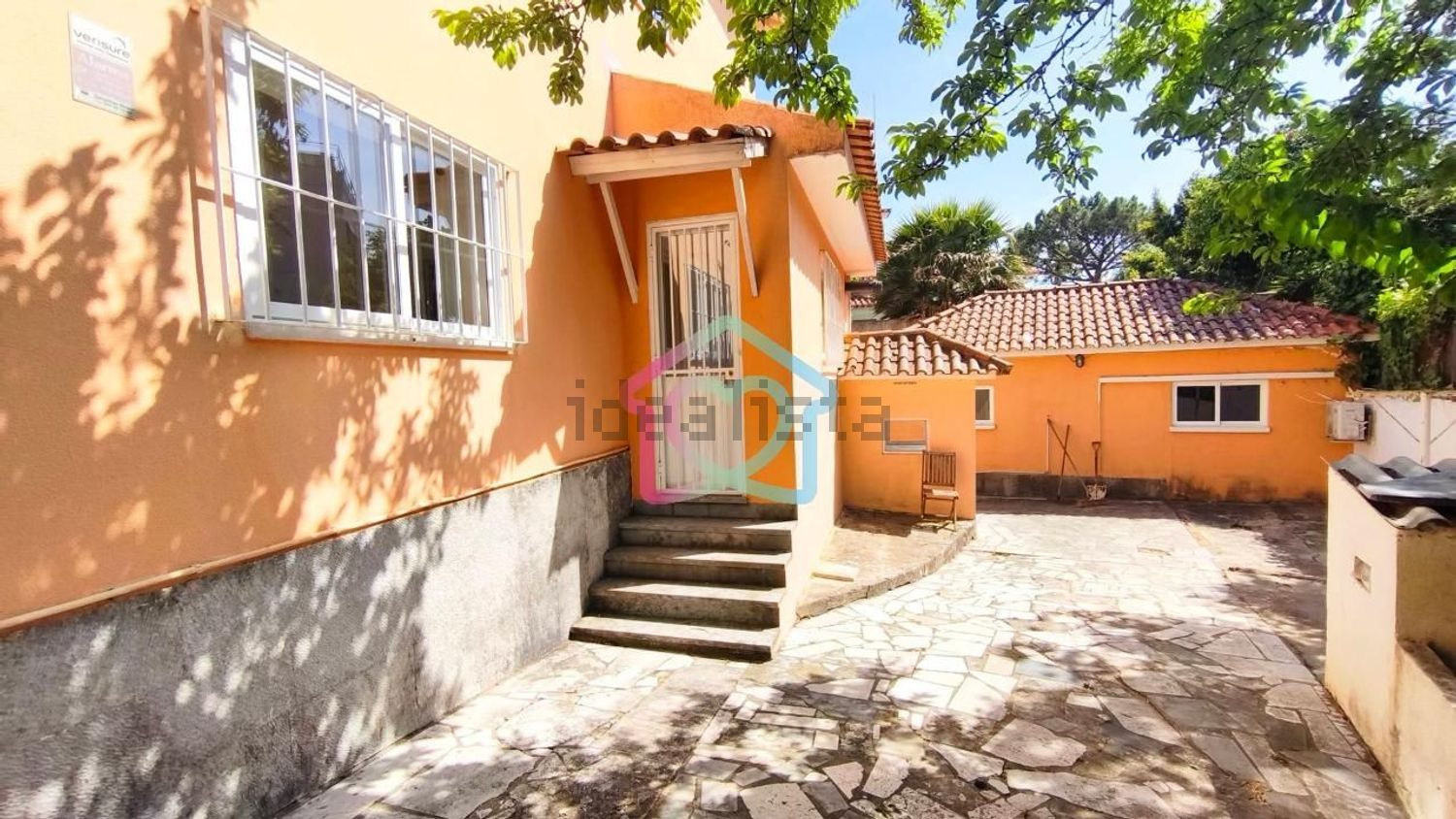 出租小楼房或独栋别墅在 Centro do Estoril - 外立面