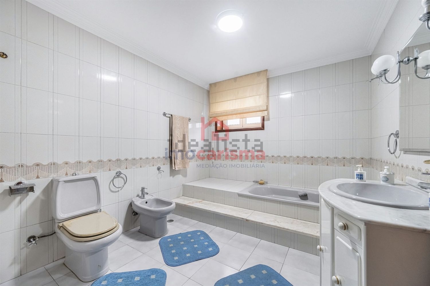 小楼房或独栋别墅出售在 Santo Tirso - Couto - Burgães - 卫生间