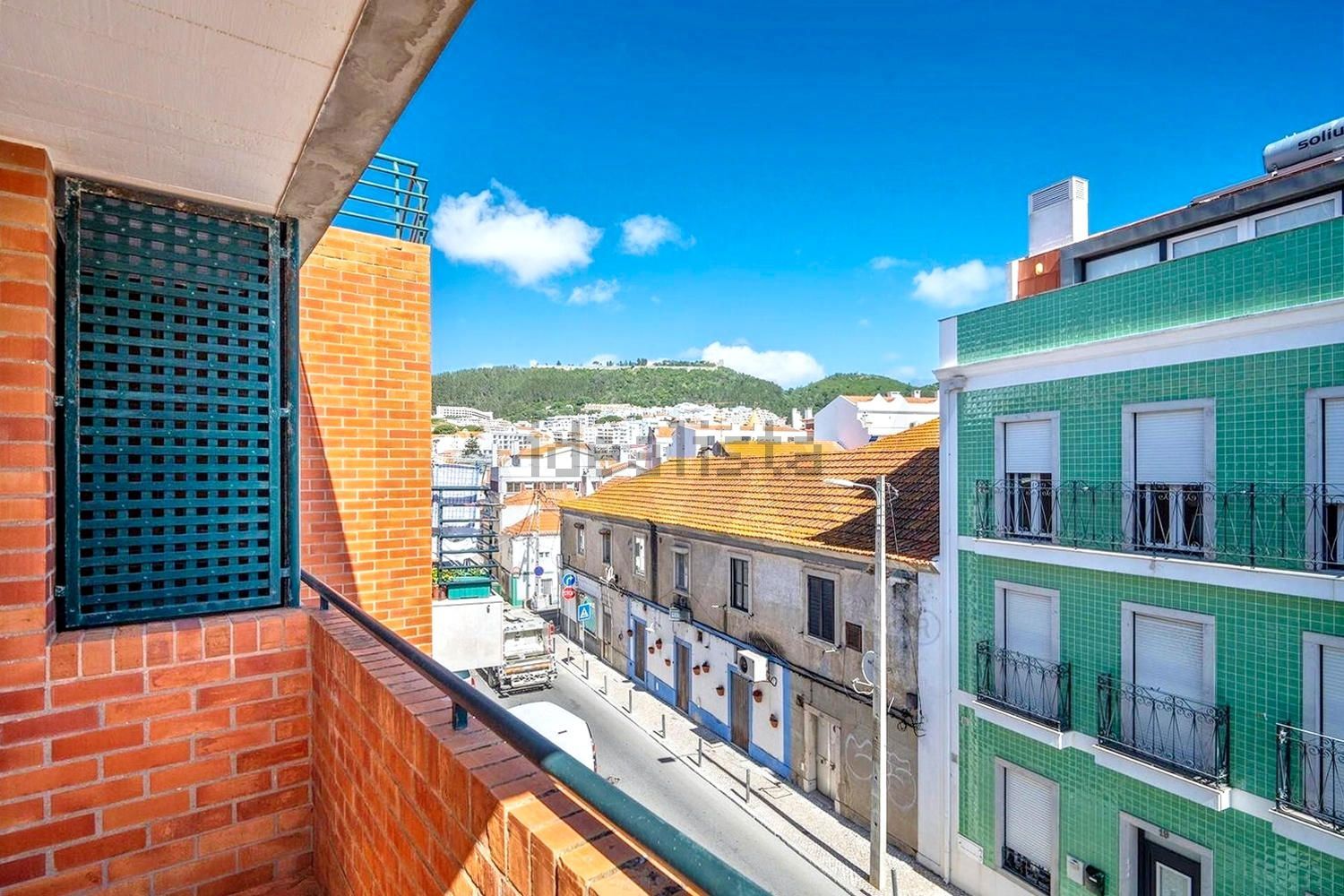 公寓 t1出售在Avenida 25 de Abril, 9 - 阳台