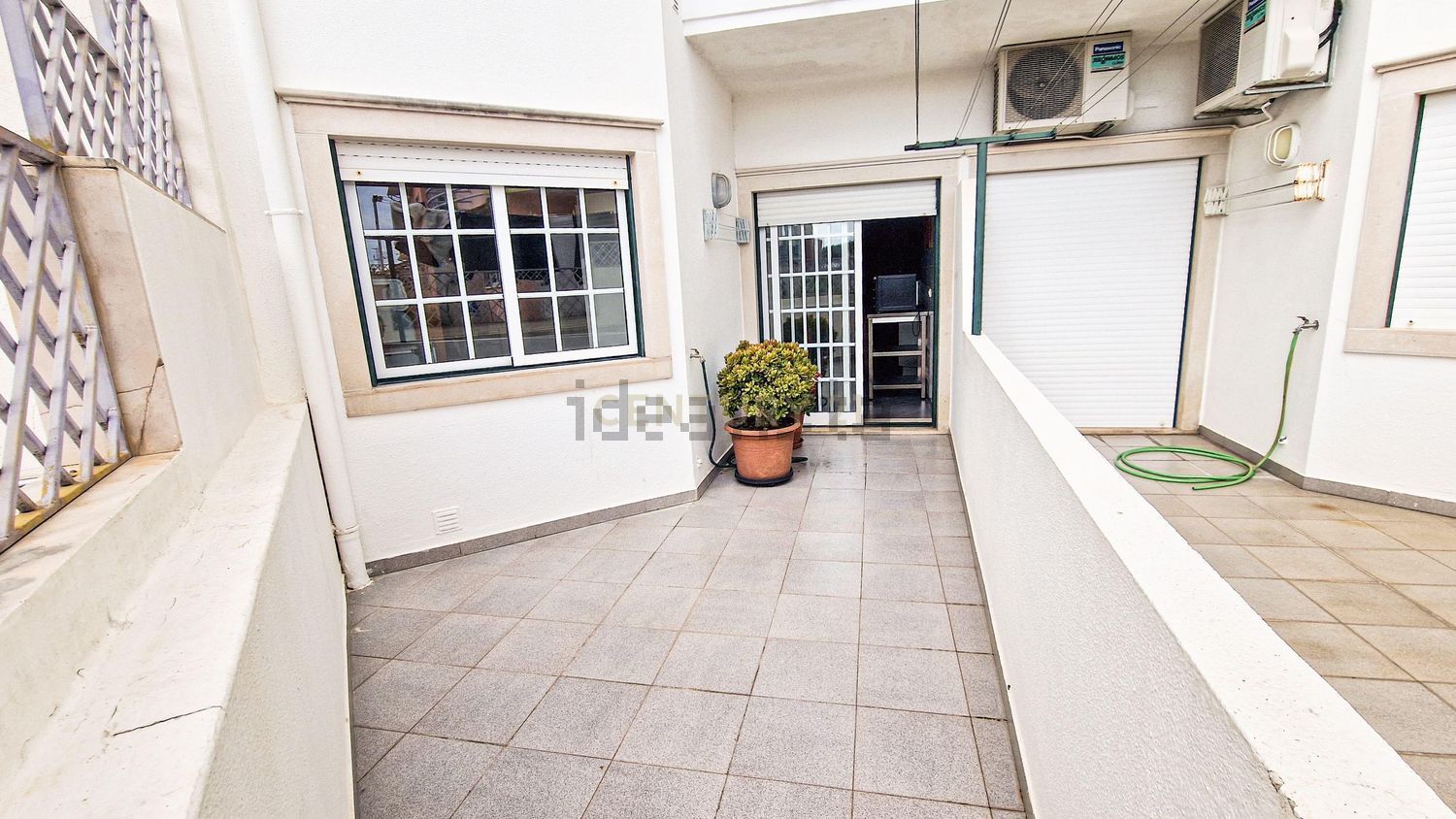 公寓 t4出售在Avenida José Eduardo Vitor das Neves, 10 - 阳台