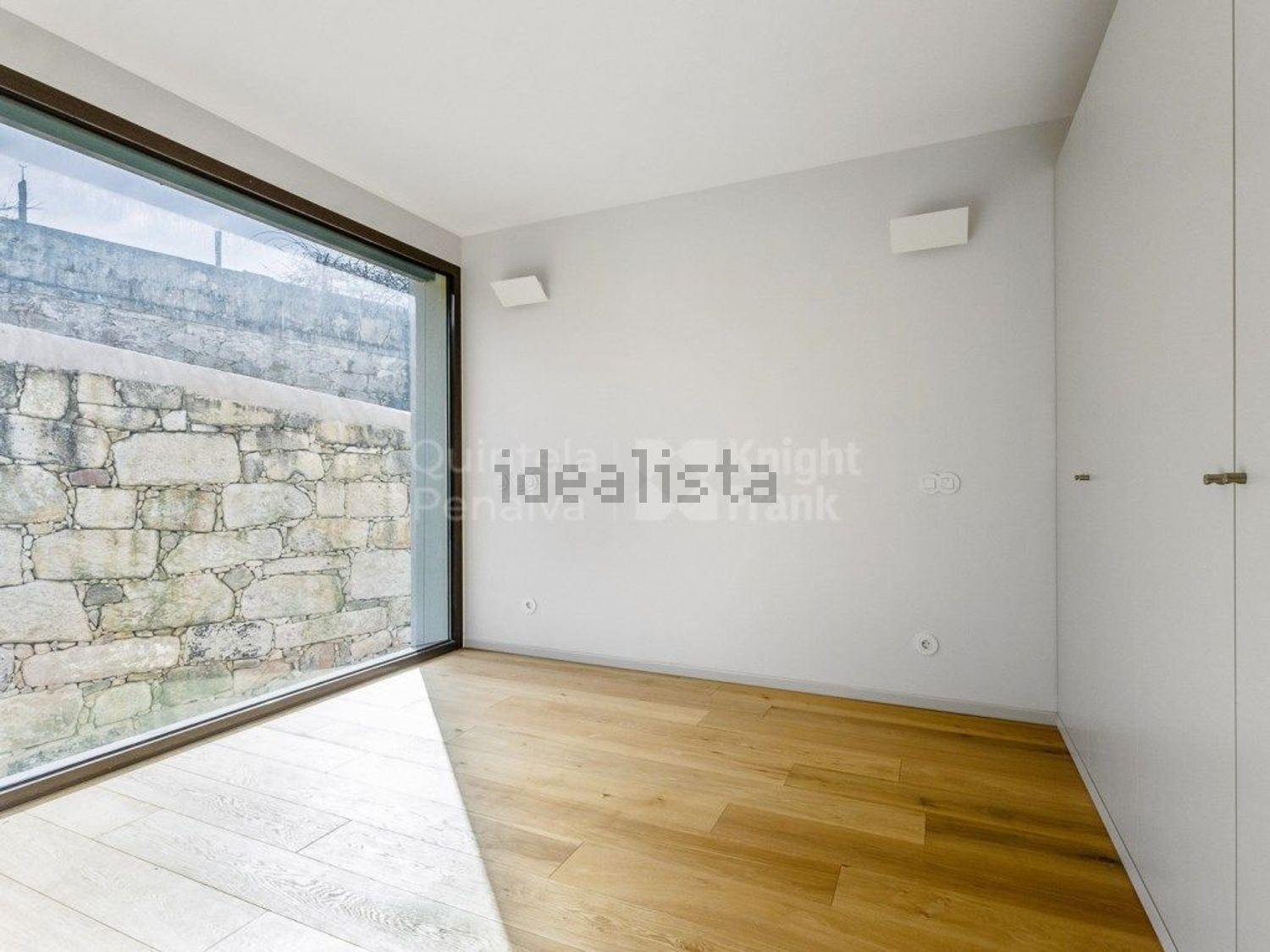 公寓 t4出售在Rua Entre Quintas, 108 - 卧室