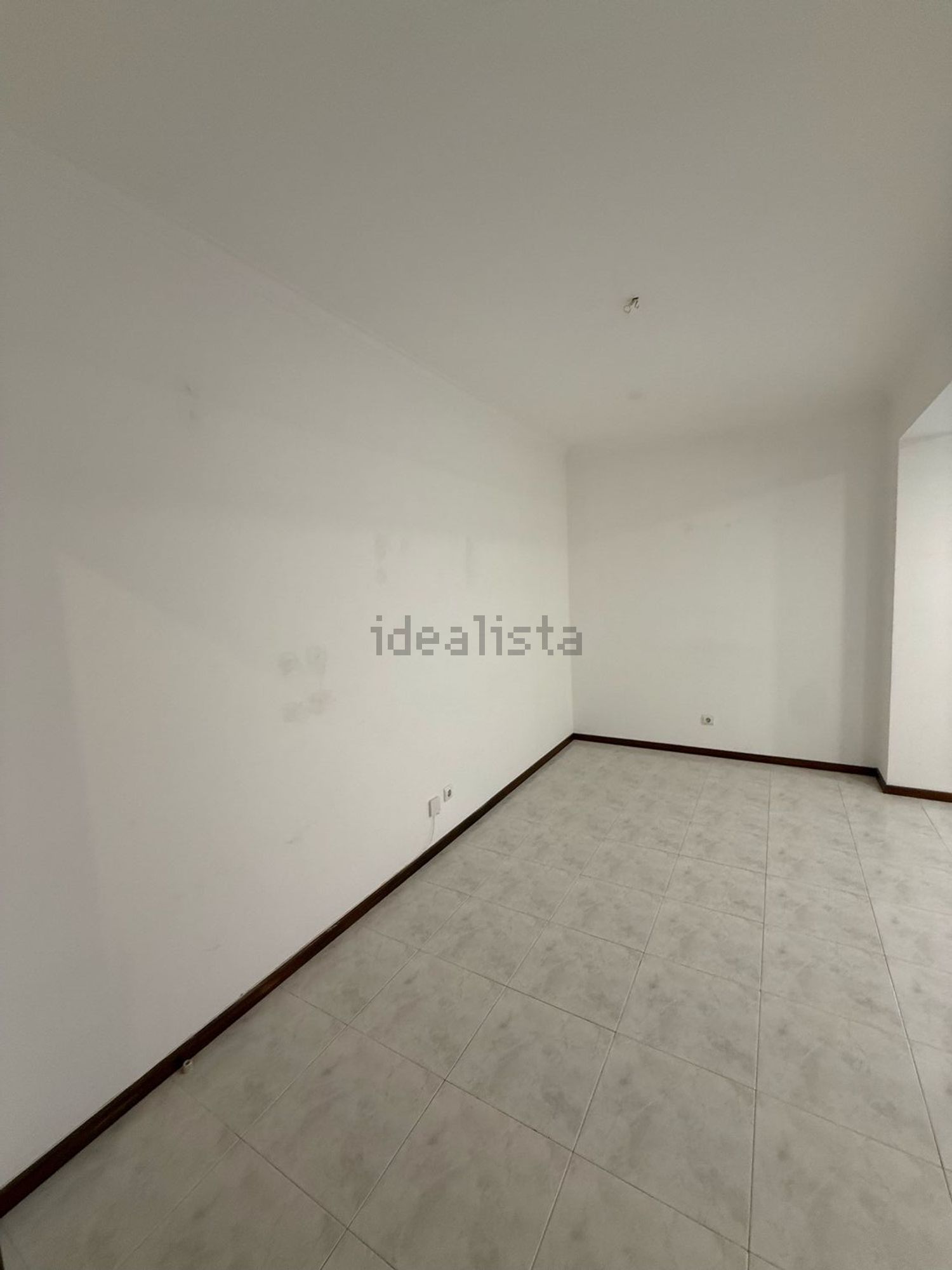 出租公寓 t2在Rua Alda Nogueira, 112 - 客厅