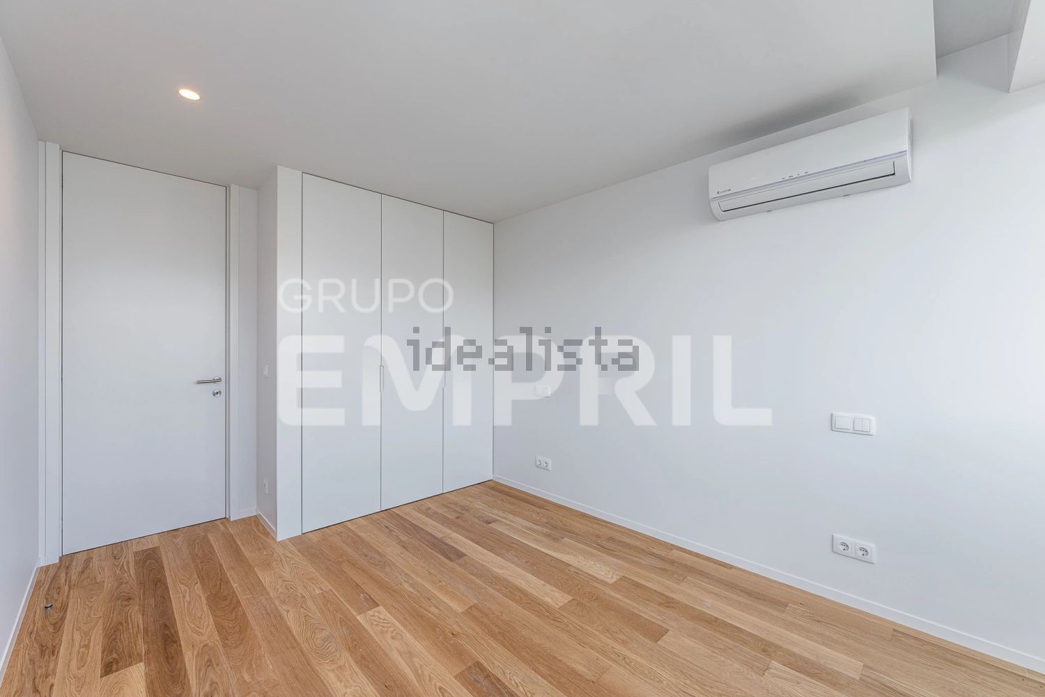 公寓 t2出售在Rua do Conselheiro de Costa Braga, 264 - 居住