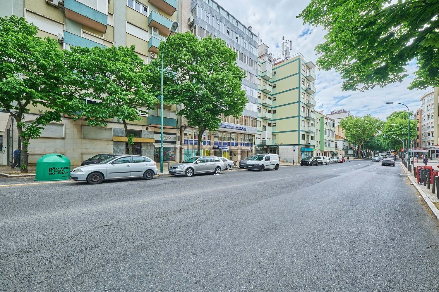 公寓 t3出售在 Avenida do Uruguai - 视线