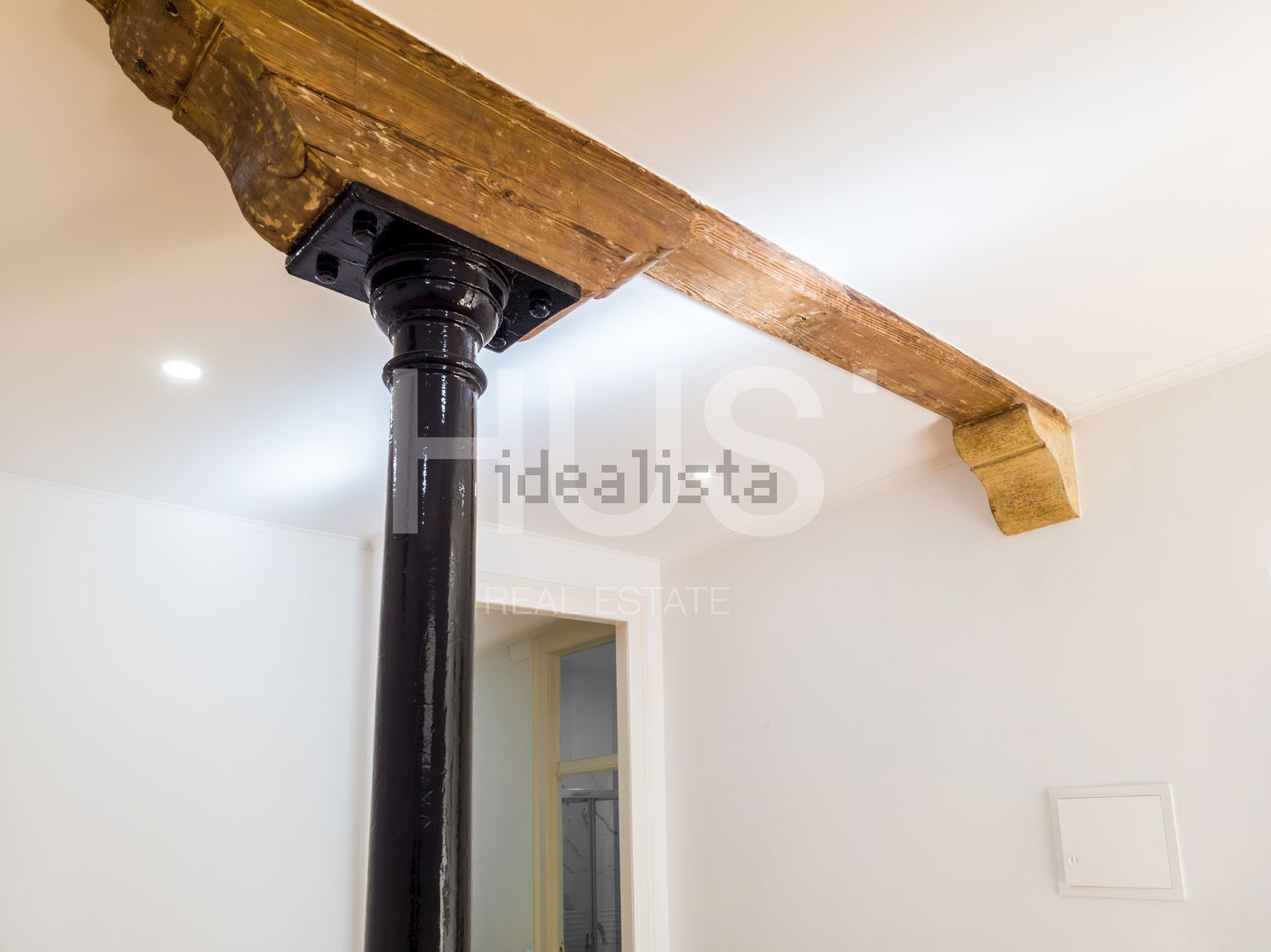 出租公寓 t2在Rua das Escolas Gerais, 88 - 客厅