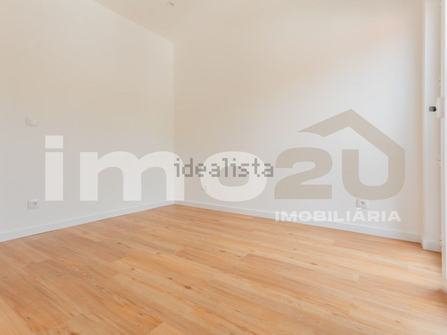 公寓 t6出售在Avenida Nossa Senhora de Fátima, 11 - 居住
