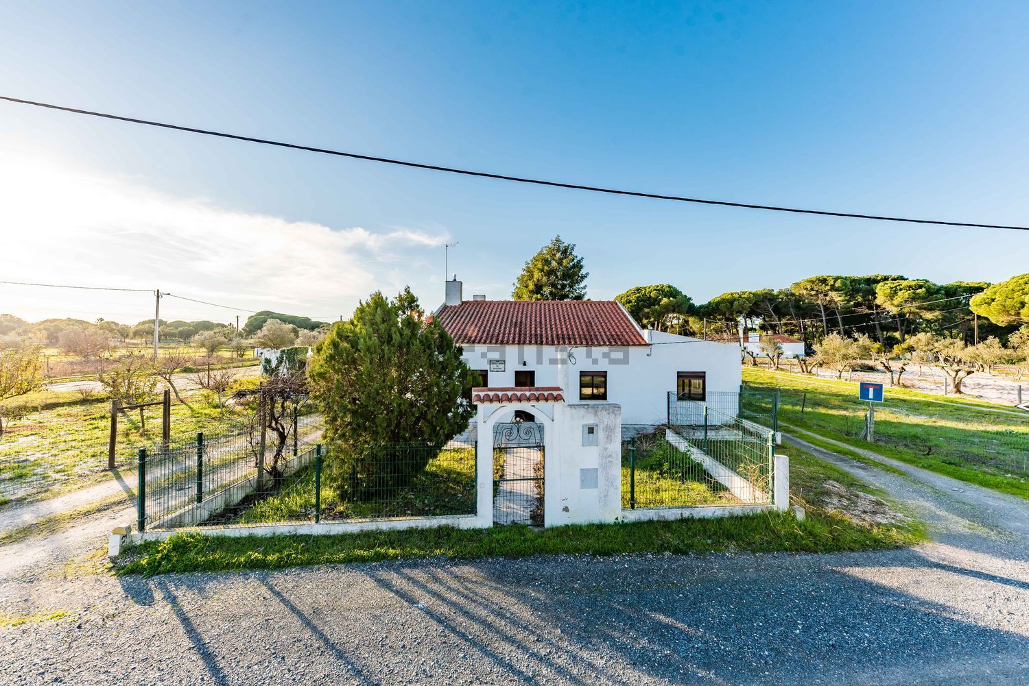 小楼房或独栋别墅出售在 Grândola e Santa Margarida da Serra - 外立面
