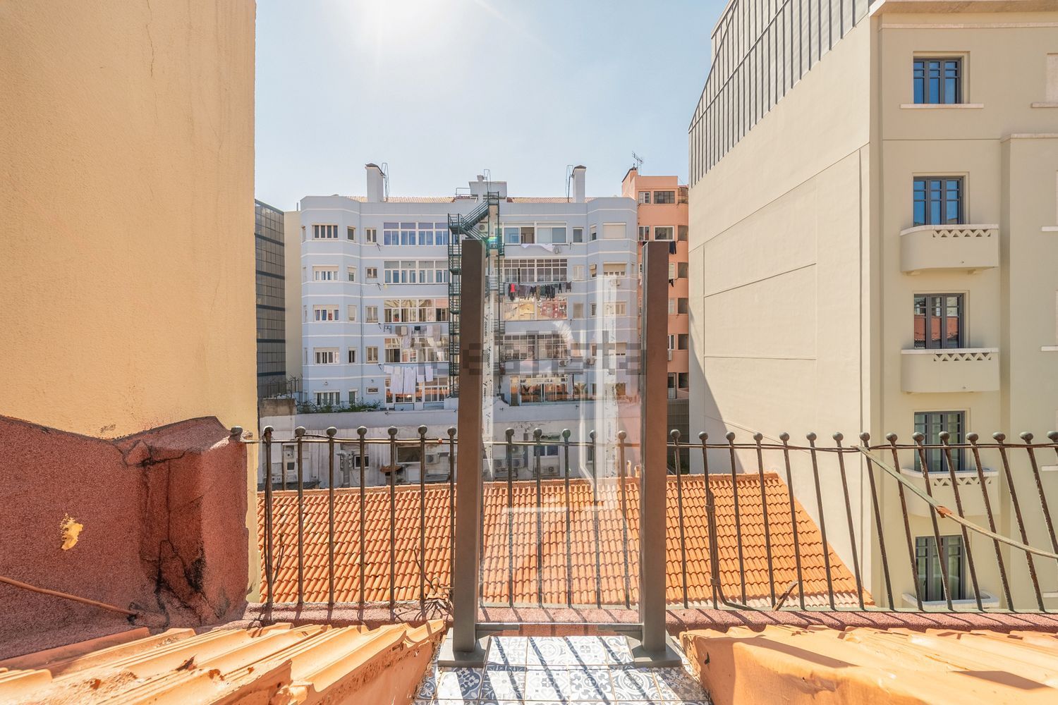 T0（单人公寓）出售在Rua de Santa Marta, 38 - 视线