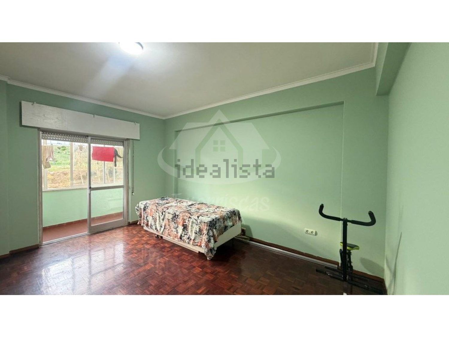 公寓 t4出售在Avenida Miguel Bombarda - 客厅