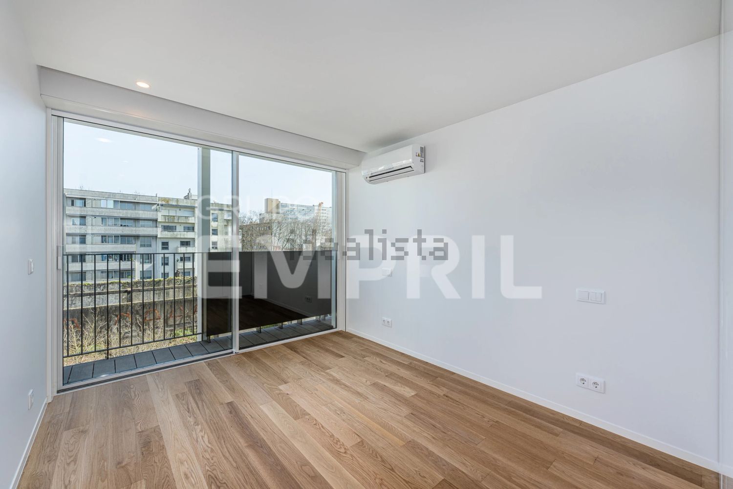 公寓 t2出售在Rua do Conselheiro de Costa Braga, 264 - 居住