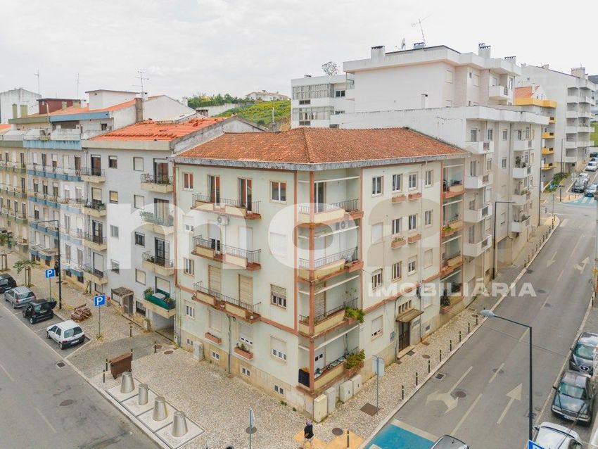 公寓 t6出售在Avenida Nossa Senhora de Fátima, 11
