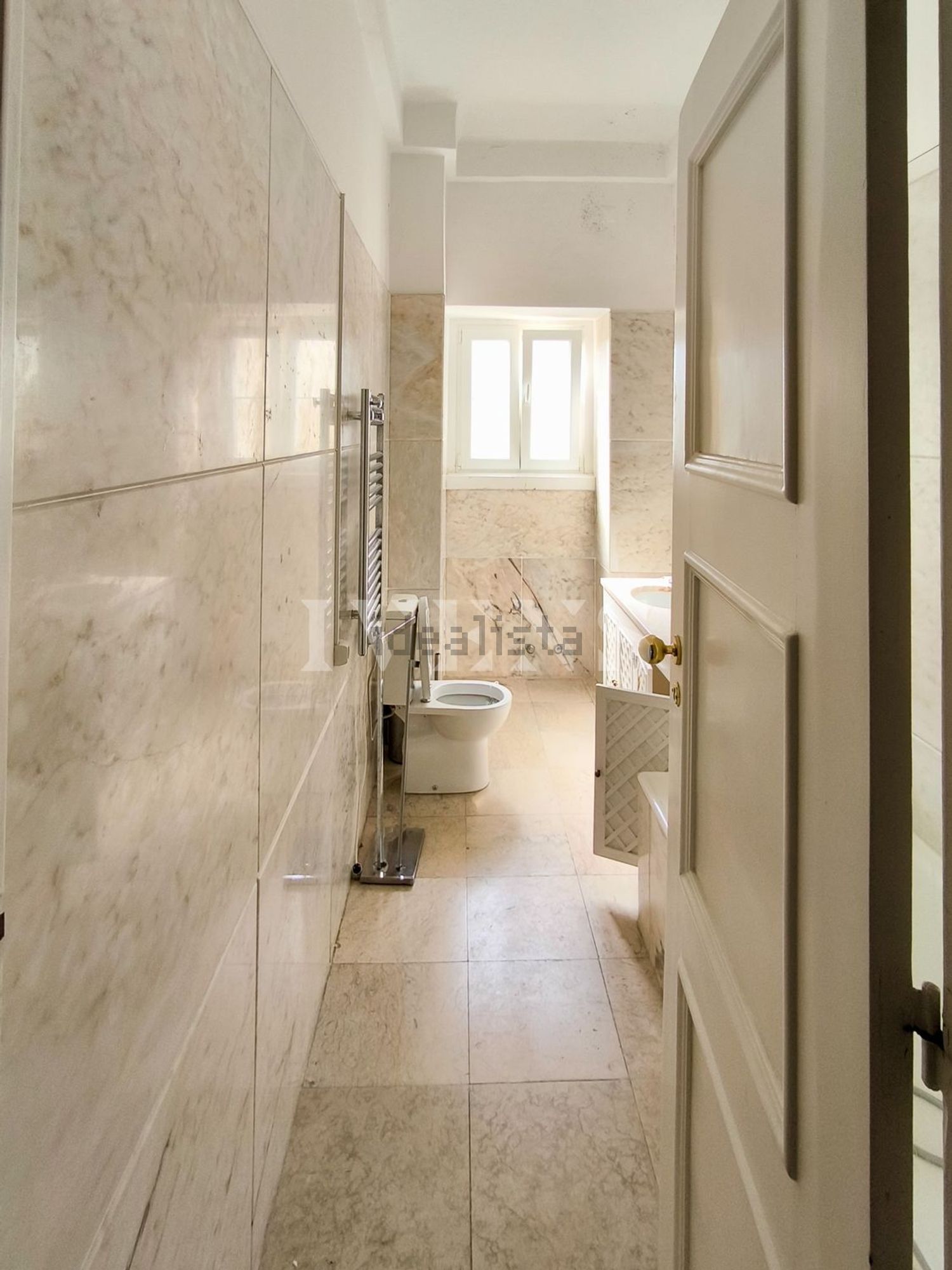 出租公寓 t5在 Bairro Azul - Parque Eduardo VII - 卫生间