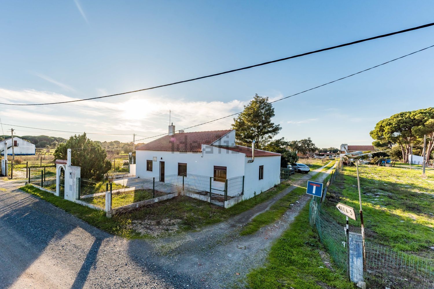 小楼房或独栋别墅出售在 Grândola e Santa Margarida da Serra - 外立面