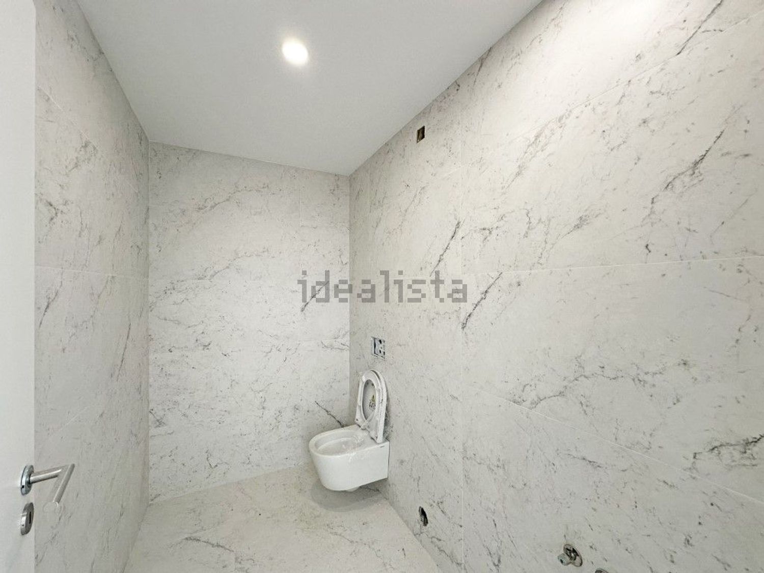 小楼房或独栋别墅出售在 Alto das Vinhas - 卫生间
