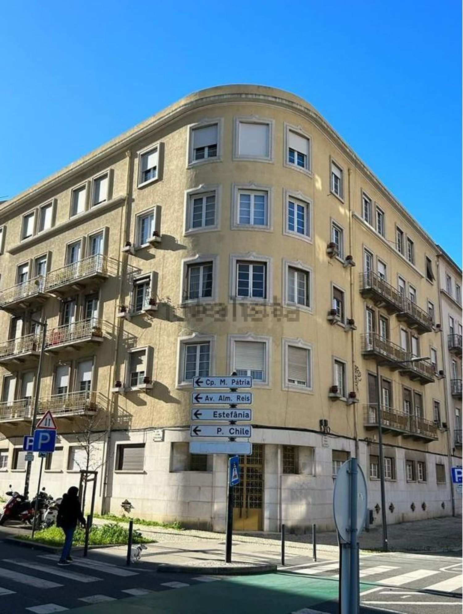 出租公寓 t4在Avenida Visconde de Valmor - 外立面