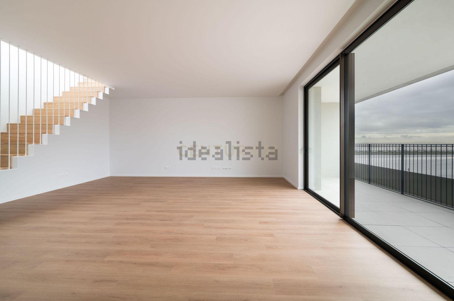 公寓 t3出售在Rua Cais da Pedra, 4 - 居住