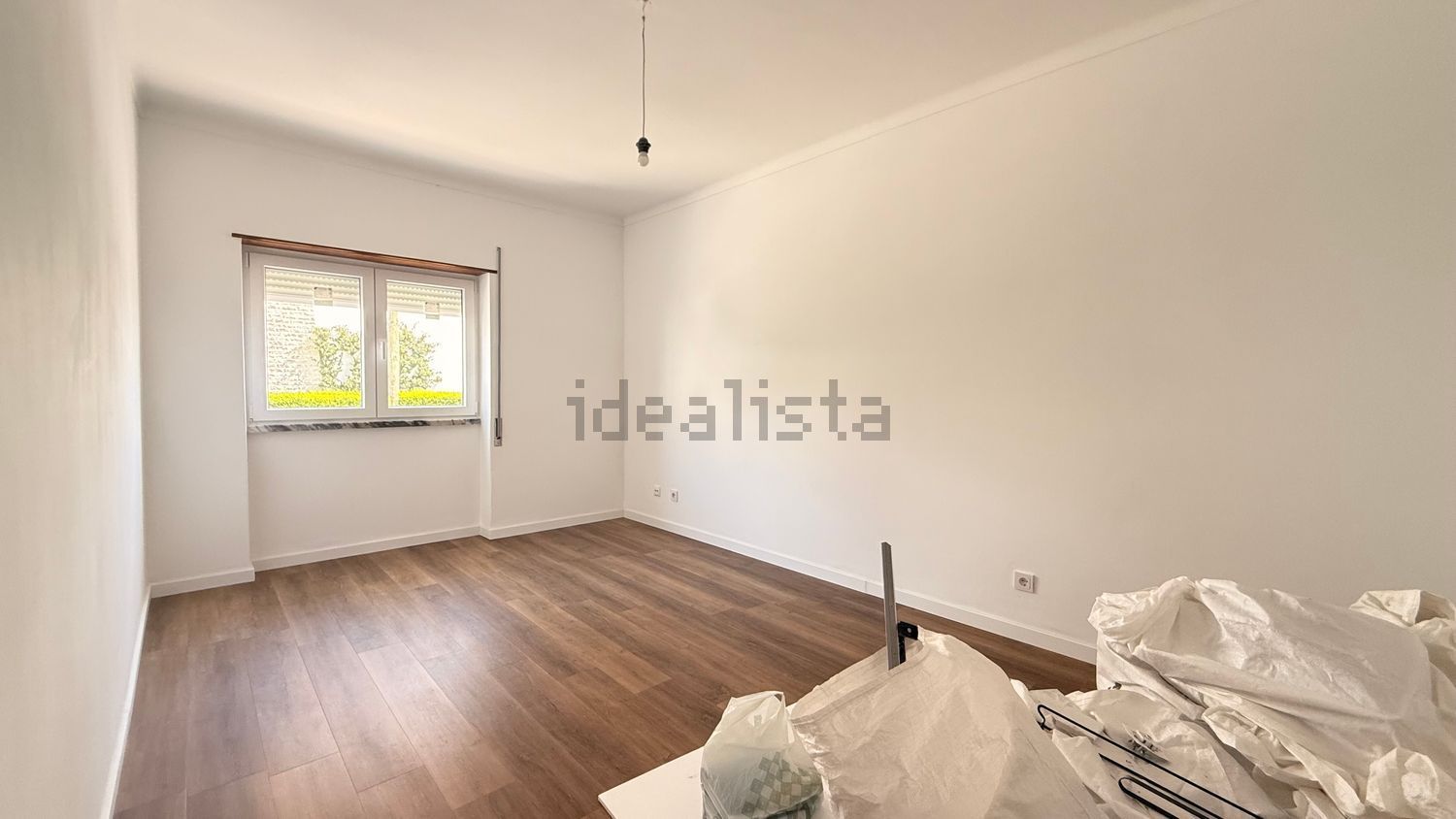 公寓 t3出售在Rua da Beira Litoral, 26 - 卧室