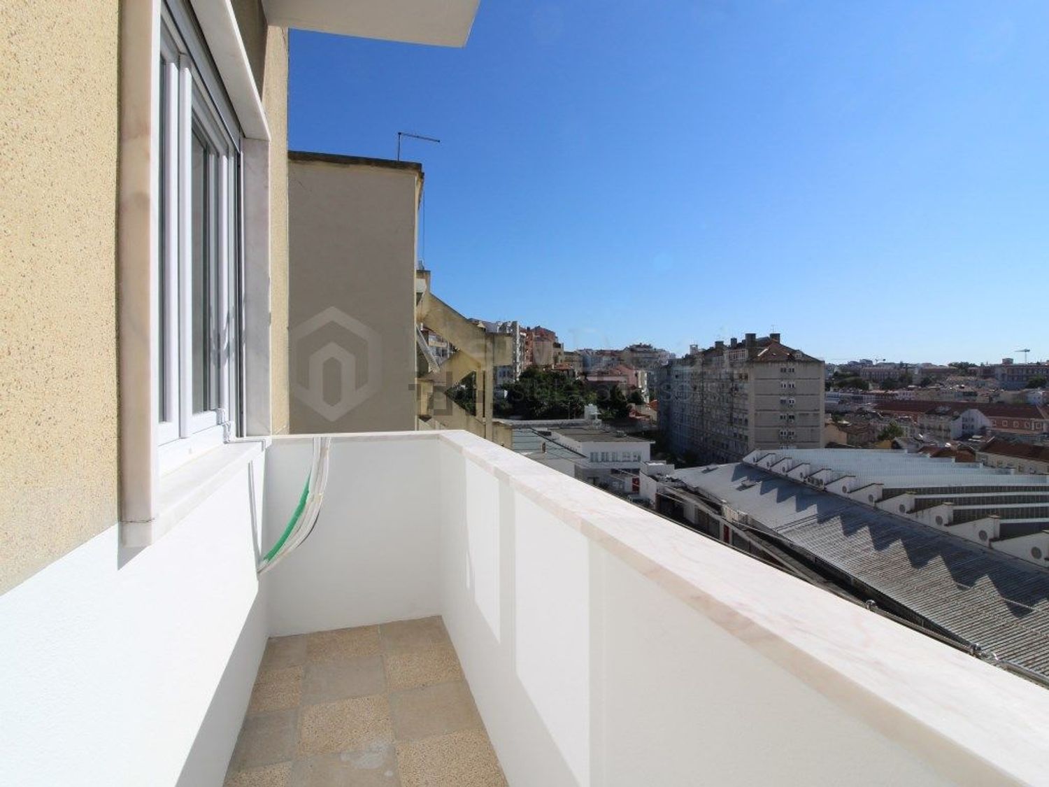 出租公寓 t1在Rua Damasceno Monteiro, 93 a - 露台