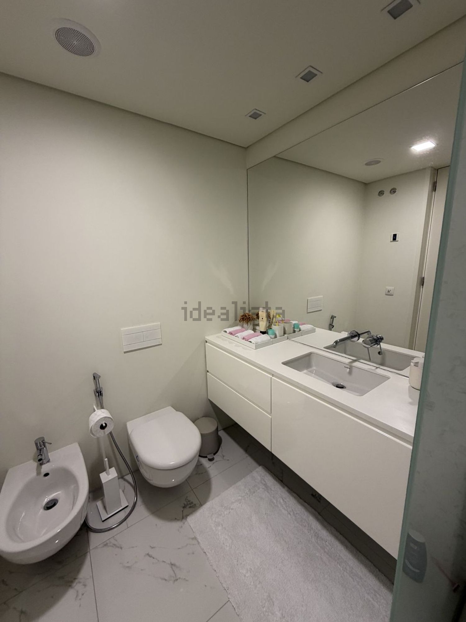 公寓 t2出售在 Bairro Azul - Parque Eduardo VII - 卫生间