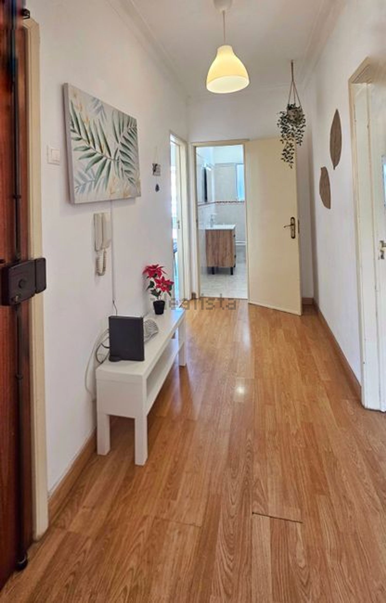 公寓 t2出售在Rua da Escola, 15 - 客厅